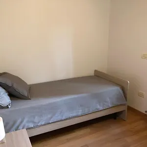 Interno 1 , Treviso Włochy