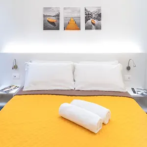 colours-apartments.hotelitalianriviera.com/